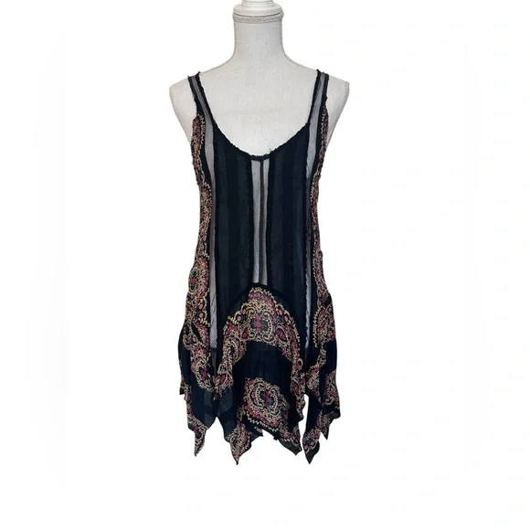 RARE Free People FP ONE Vintage Border Print Tunic Slip Top Shirt size Large - Picture 3 of 11